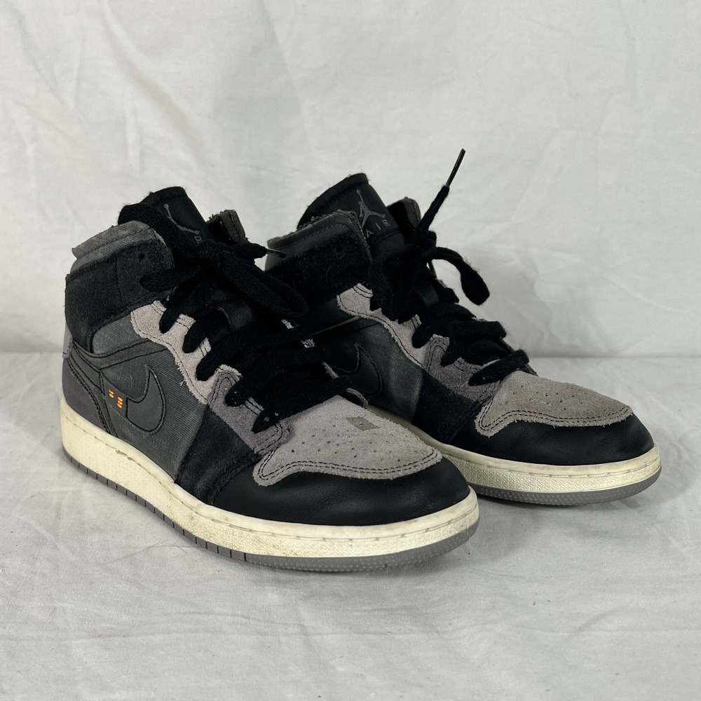 Youth Air Jordan Retro 1‎ Mid Black Grey Size 5Y Craft Inside Out Black GS